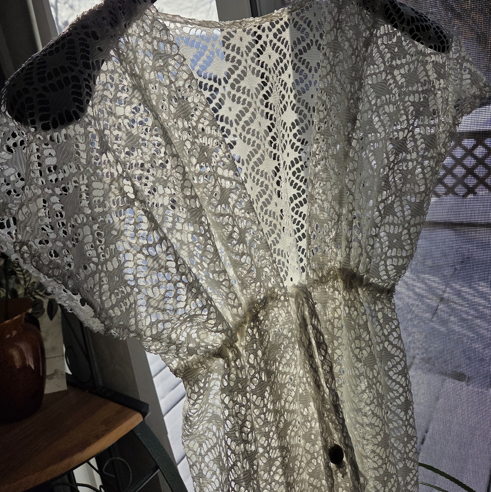 White Lace Kimono Style Draw String Cover-Up - Picture 2 of 5